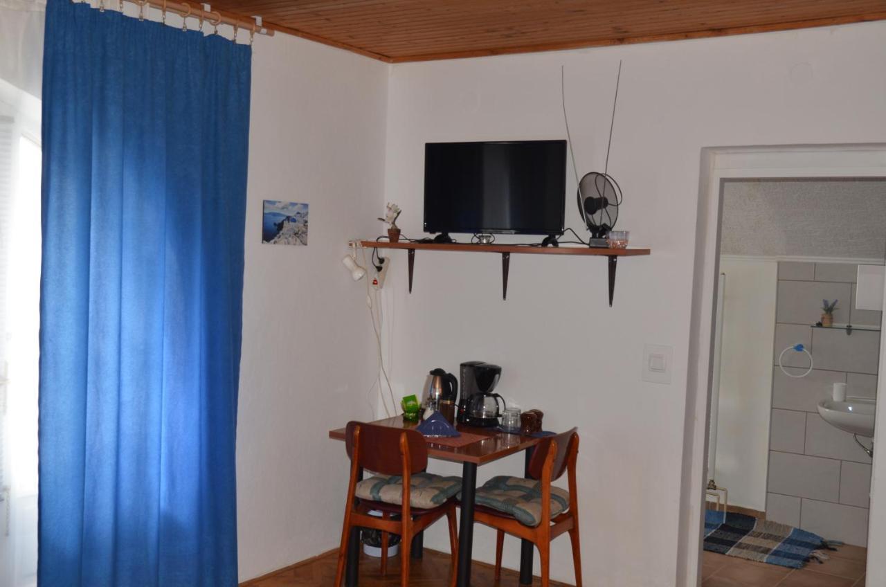 Rooms Mila Rezovac Bagian luar foto