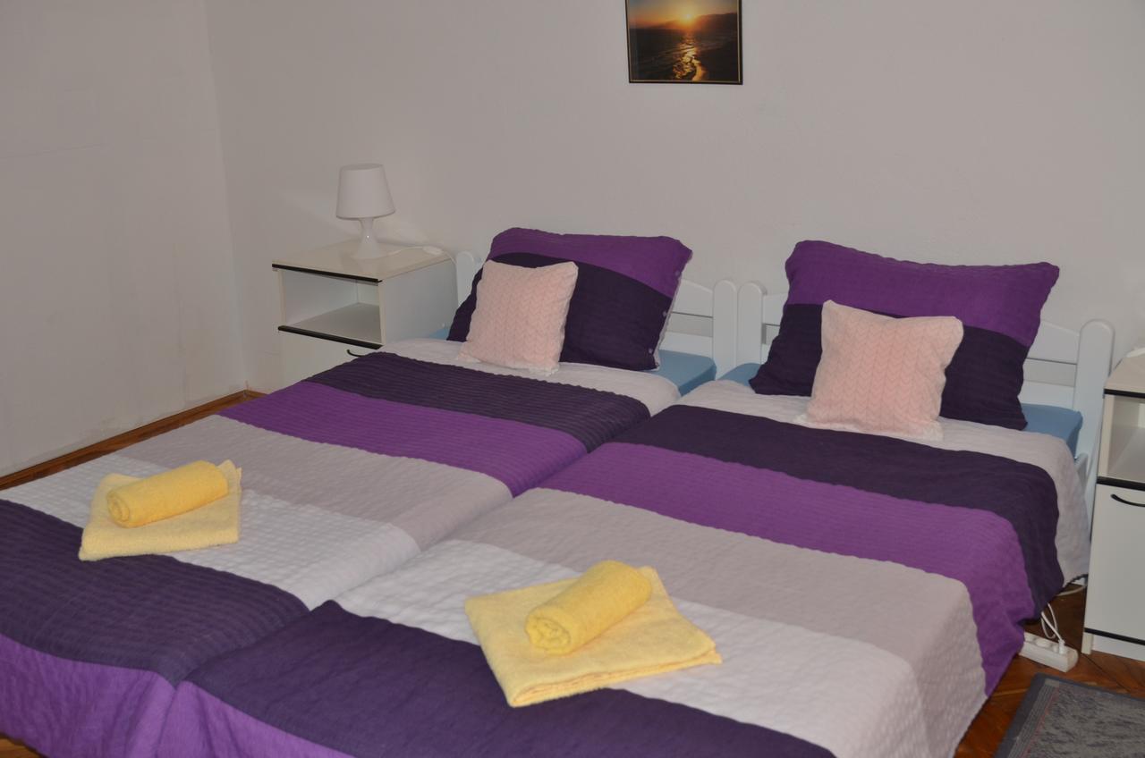 Rooms Mila Rezovac Bagian luar foto