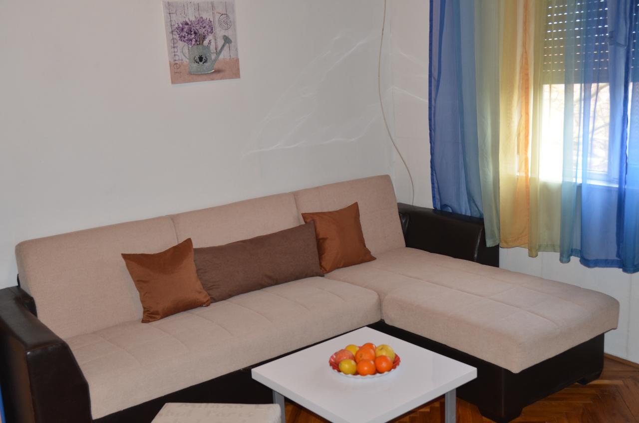 Rooms Mila Rezovac Bagian luar foto